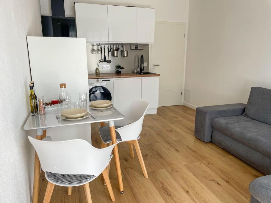 Le Lagon Bleu - Appt Wifi Parking Balcon Le Puy-en-Velay Εξωτερικό φωτογραφία