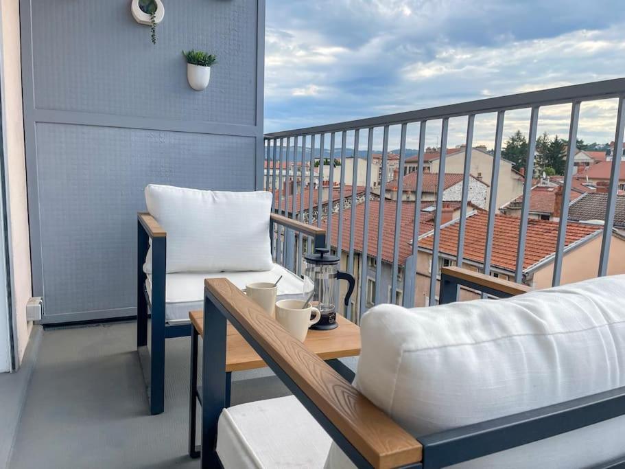 Le Lagon Bleu - Appt Wifi Parking Balcon Le Puy-en-Velay Εξωτερικό φωτογραφία