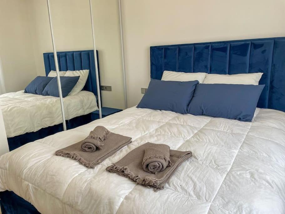 Le Lagon Bleu - Appt Wifi Parking Balcon Le Puy-en-Velay Εξωτερικό φωτογραφία