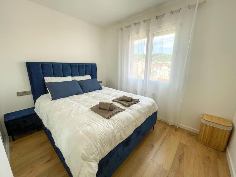 Le Lagon Bleu - Appt Wifi Parking Balcon Le Puy-en-Velay Εξωτερικό φωτογραφία